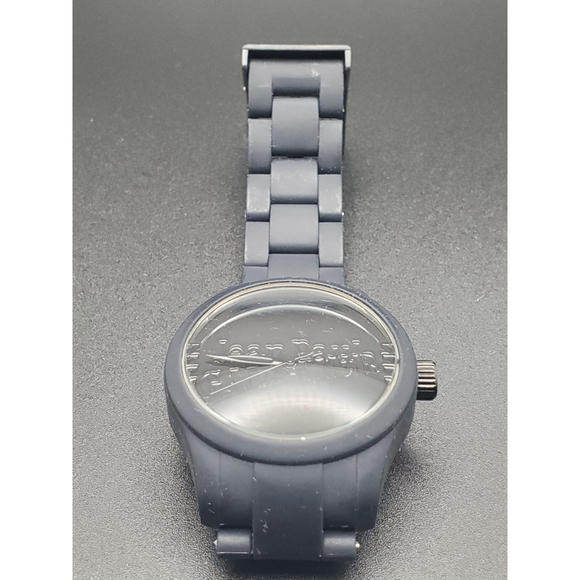 Watch - Picture 11 of 12